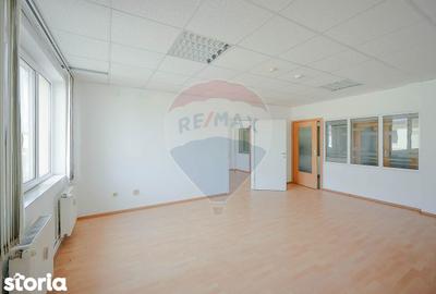Spațiu comercial, de 10,129 mp, în Vest - 19
