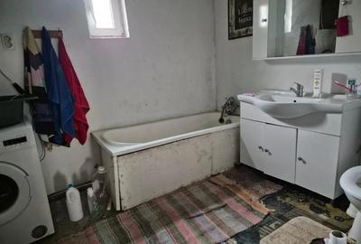 Casa de vanzare cu teren - 3