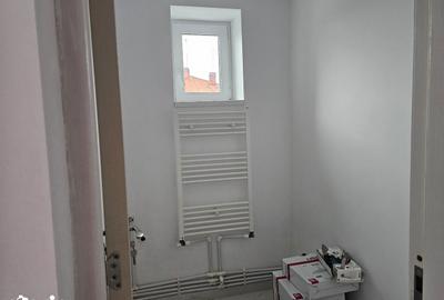 Casă cu 2 camere cu Teren 500 Mp în Frumoasa - 2