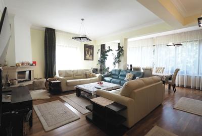 Duplex cu 8 camere cu Canalizare în Pipera - 2