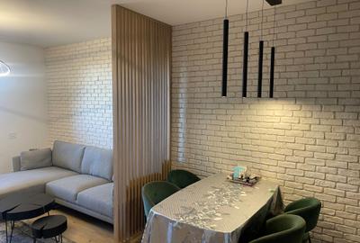 Apartament cu 3 camere decomandat în Exterior Vest - 1