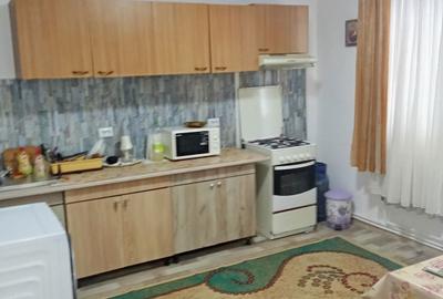 Casă cu 4 camere decomandat în Central - 7