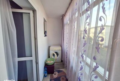 Apartament cu 3 camere semidecomandat în Milcov - 1