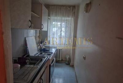 Garsoniera, mobilata/utilata, 27 mp., zona Sens - 3