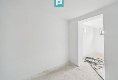 Casă individuală cu 10 camere cu Canalizare în Tipografilor - 24