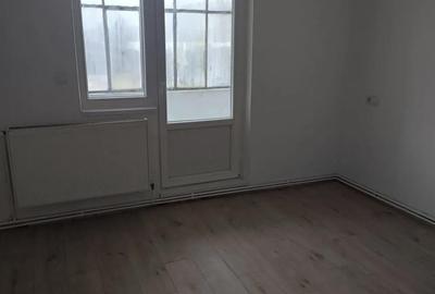 Apartament cu 2 camere decomandat în Ostroveni - 7
