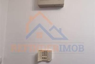 Vanzare apartament 2 camere zona Drumul Taberei - Parc Moghiros - 3