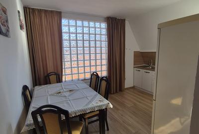 Apartament cu 4 camere decomandat în Schei - 4