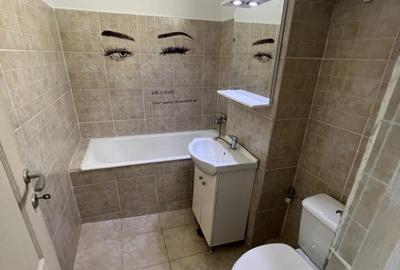 Garsonieră decomandată în Gară