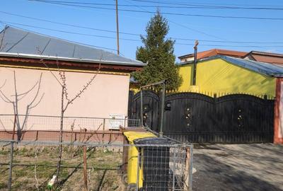 Casă cu 2 camere în Central - 1