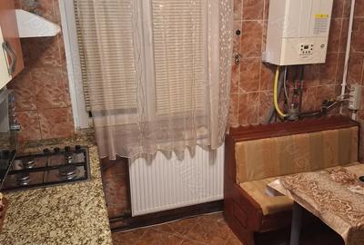 Inchiriere apartament 3 camere metrou 1 Decembrie, centrala proprie - 7