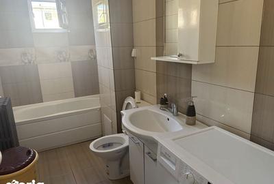 Apartament cu 3 camere decomandat în Central - 6