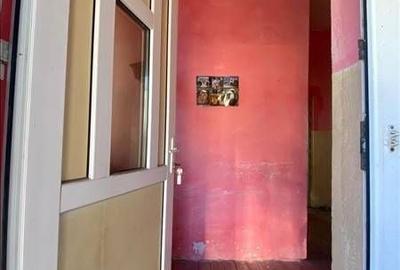 Casă cu 2 camere cu Canalizare în Central - 12