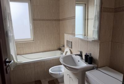 Apartament cu 2 camere semidecomandat, mobilat în Periferie - 4