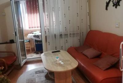 Apartament cu 2 camere decomandat în Exterior Vest - 4