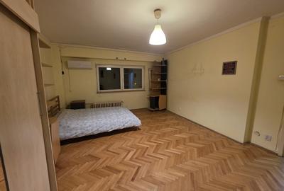 Piata Muncii, Decebal, 10 minute metrou, chiar pe Agricultori - 4