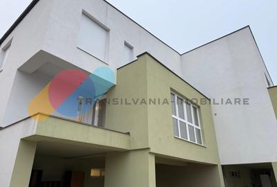 Duplex cu 4 camere cu Canalizare în Dâmbul Rotund - 2