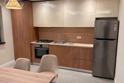 Apartament cu trei camere in zona Palazu Mare mobiliat /utilat nou - 6