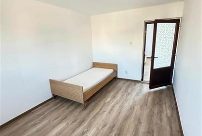 CASA ROMANESTI  5 CAMERE - 10