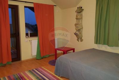 Casă cu 6 camere cu Garaj în Moara Vlăsiei - 20