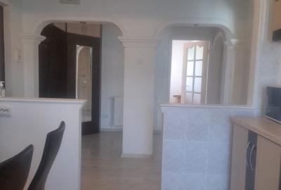 Apartament cu 3 camere în Central - 2