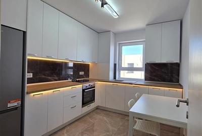 Apartament cu 3 camere decomandat, mobilat în Tractorul - 2