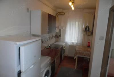 Inchiriez apartament 2 camere in Deva, pe str. Minerului, bloc de caramida, decomandat, etaj 1, - 7