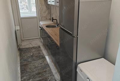 Garsonieră decomandată în Tractorul - 1