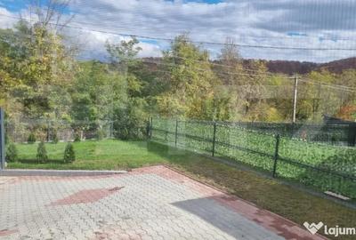 Casă cu 3 camere cu Teren 430 Mp în Central - 8