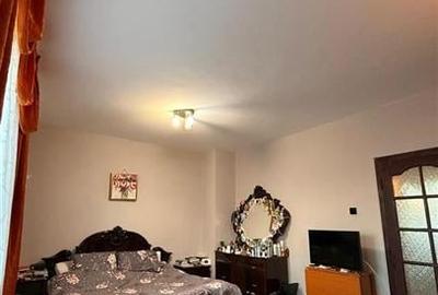 Duplex cu 9 camere în Lunei