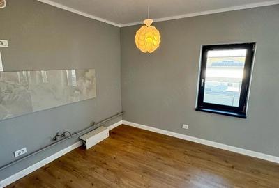 Apartament cu 3 camere semidecomandat în Păcurari - 7