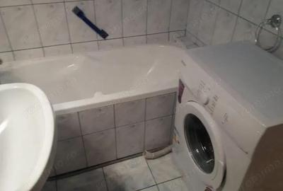 Inchiriez ap.o camera in Zona Lipovei, et.3, suprafata utila de 28 mp. - 4