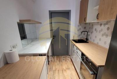 Apartament cu 3 camere decomandat în Central - 3