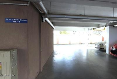 	Km 4-5 - Lidl, Garsoniera decomandata, 40 mp, incadrata, etajul 1! - 4