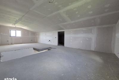 Casă cu 6 camere cu Teren 250 Mp în Central - 19