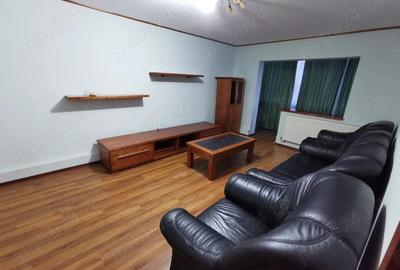 Apartament cu 3 camere decomandat în Turnișor - 2