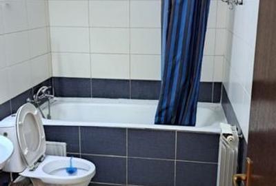 Apartament cu 2 camere decomandat în Zamostea - 1