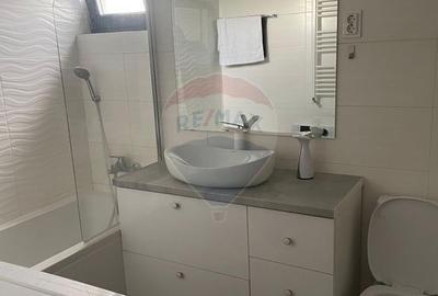 Apartament cu 2 camere decomandat în Păcii - 12