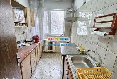 Apartament cu 3 camere semidecomandat în Dristor - 8