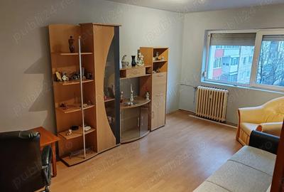 Inchiriez apartament - 4