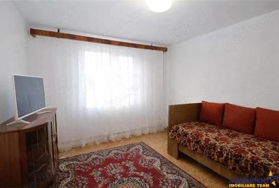Apartament cu 3 camere decomandat, mobilat în Noua - 8