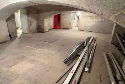 Spațiu comercial, de 40 mp, în Tătărași