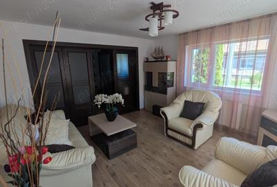 Apartament cu 3 camere decomandat în Bonțești - 6