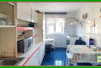 Apartament cu 3 camere de vânzare, Piata Mihai Viteazul, ECX00046 - 3
