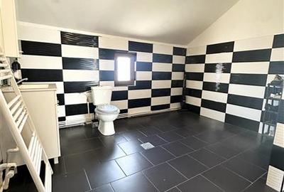 Casă individuală cu 6 camere cu Teren 266 Mp în Valu lui Traian - 21