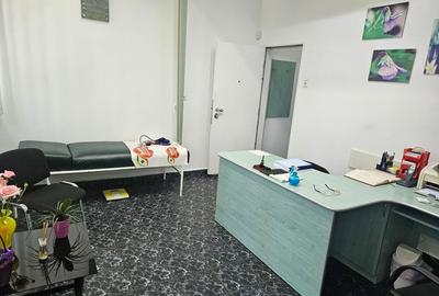 Spațiu comercial, de 40 mp, în Central - 1