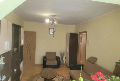 Inchiriez apartament cu 2 camere Trivale - 1