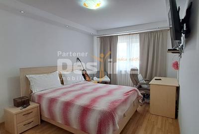 Apartament cu 2 camere decomandat, mobilat în Dacia - 4