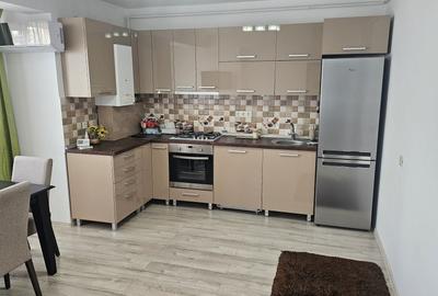 Apartament cu 2 camere decomandat în Central - 1