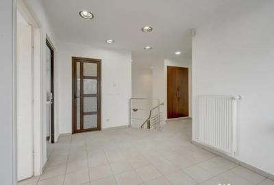 Casă cu 3 camere cu Canalizare în Drumul Taberei - 9